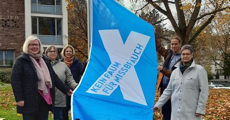 Landkreis Setzt Zeichen Gegen Sexualisierte Gewalt Landkreis Kassel