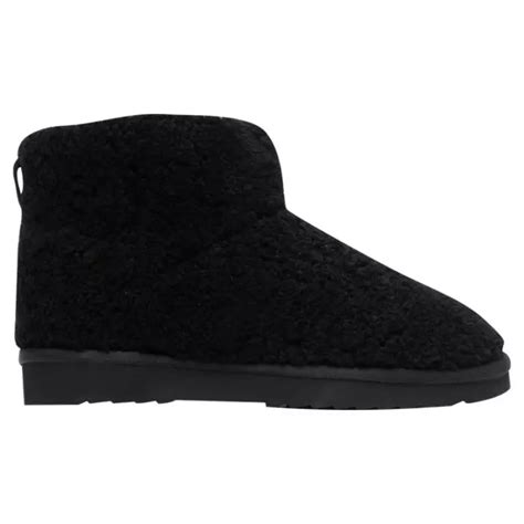 19 Ugg Alternatives for Winter: Cute Ugg-Like Boots & Slippers