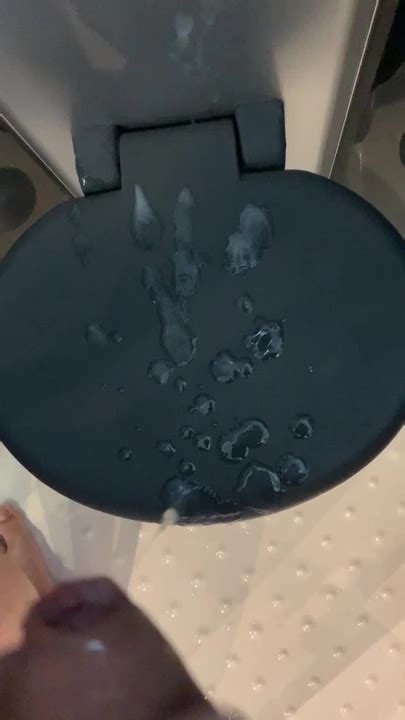 Quick And Thick Cumshot Gay Amateur Amateur Porn Feat Bigcumswe Xhamster