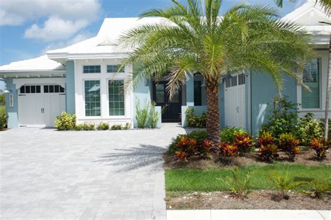 Key West Style Home Landscape In Naples Fl Tropical Garden Miami