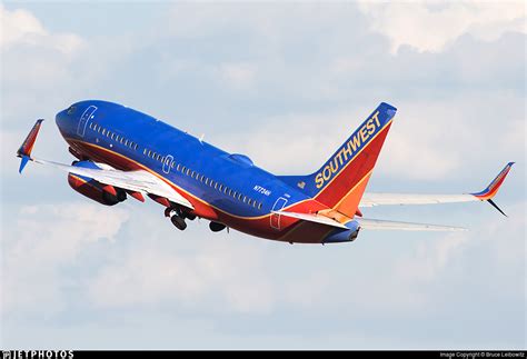 N7734H Boeing 737 7BD Southwest Airlines Bruce Leibowitz JetPhotos