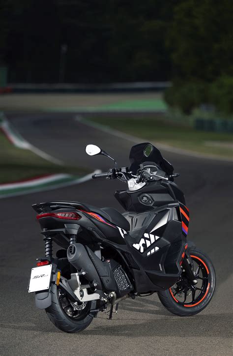 Aprilia Sr Gt Replica Paul Tan S Automotive News