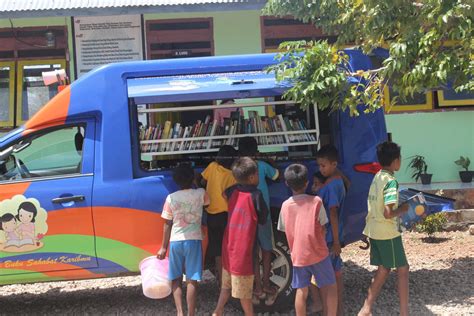 MENGENAL LEBIH DEKAT PERPUSTAKAAN KELILING