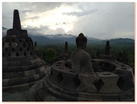 Borobudur Sunset Java Heritage Tour