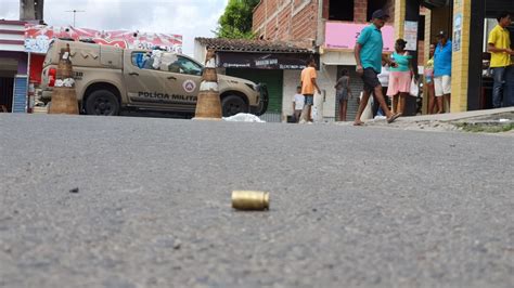 Jovem Assassinado Ao Sair Para Comprar Fraldas No Conjunto Feira X