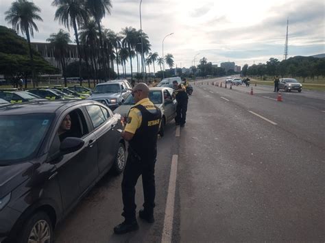 Fiscaliza O Flagra Condutores Alcoolizados No Fim De Semana Acorda Df