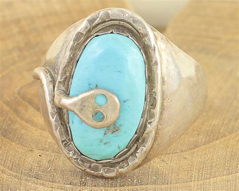 Effie C Calavaza Zuni Turquoise Sterling Silver Snake Ring Grams