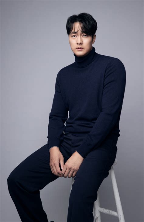 Herald Interview Top Star So Ji Sub Tired Of Playing Good Guys