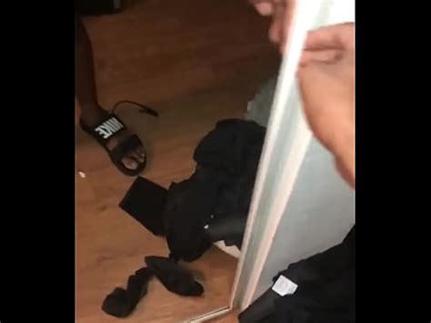 Sneaking Into Roommates Room XVIDEOS