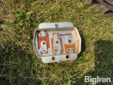 Allis Chalmers Gauges Parts Bigiron Auctions