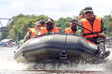 Bnpb Antisipasi Bencana Banjir Jelang Natal Tahun Baru Republika Online