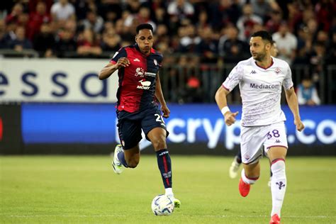 Serie A Cagliari Fiorentina La Viola Si Assicura L Europa