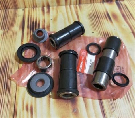 Bosh Mono Shock Bush Monoshock Bos Lengan Ayun KLX 150 1 Set 20 Pcs