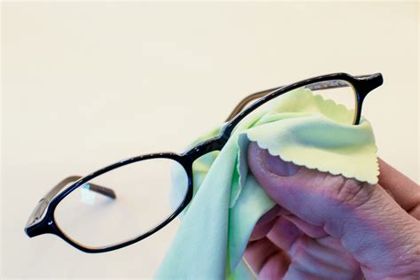 How to Remove Scratches From Eyeglasses | LIVESTRONG.COM