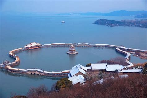 今日大雪 岁暮天寒，顺问冬安澎湃号·政务澎湃新闻 The Paper