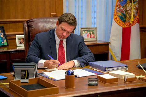 Florida Governor Ron Desantis Vetoes New Florida Congressional Maps