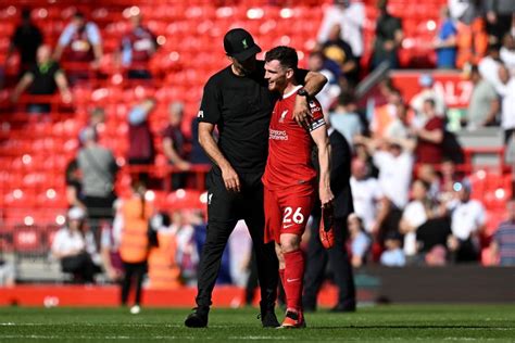 Klopp Shares Positive Robertson Update After Liverpool Defenders Surgery