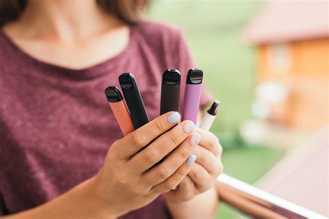 Vaping Led To Girl 12 Being Put In Medically Induced Coma