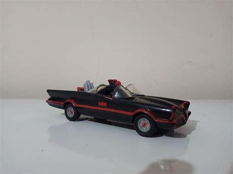 Miniatura Carrinho Batm Vel Batman Modelo Seriado Shell V Power