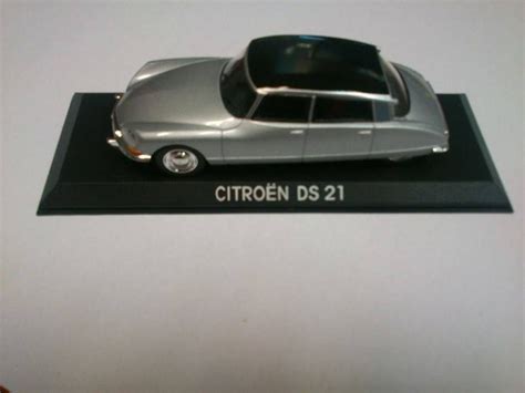 Model Maketa Automobil Citroen Ds