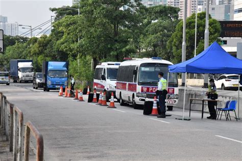 水警殉職｜走私活動猖獗 警油麻地長沙灣設路障截查運貨貨車