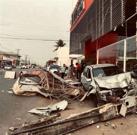 Motorista Perde O Controle Do Carro E Colide Em Concession Ria No