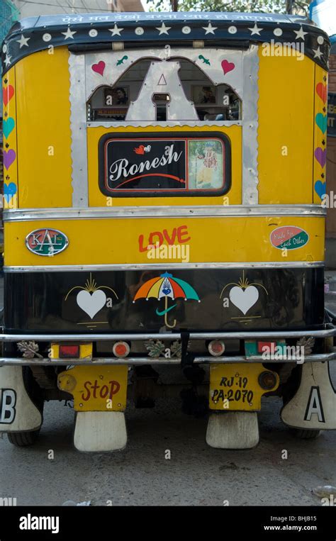 Tuc-tuc in the blue-painted streets of Jodhpur's old town, Rajasthan ...