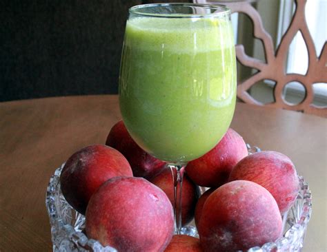 Grain Crazy Green Peaches And Cream Banana Smoothie