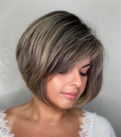 20 Feminine Rounded Bob Hairstyles For 2023