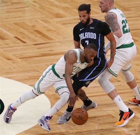 Brown Celtics Snap Losing Streak With 112 96 Win Over Orlando Boston