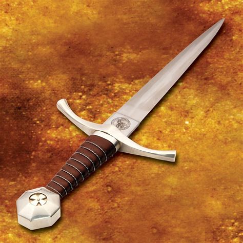 The Accolade Dagger Of The Knights Templar Museum Replicas