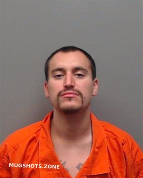 HERNANDEZ ROLANDO JR 10 23 2022 Smith County Mugshots Zone