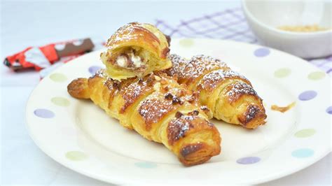 Kinder Chocolate Croissants Easy Puff Pastry Chocolate Croissants Recipe Youtube