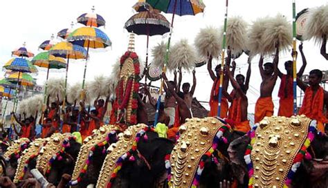 5 Most Colorful Temple Festivals of Kerala To Witness - lifeberrys.com