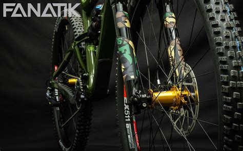 Ibis Ripmo - Fanatik Bike Co. Custom Mountain Bike Build Gallery