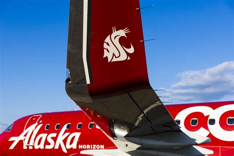 Go Cougs Or Go Dawgs Inside Alaska Airlines Wsuuw Liveries