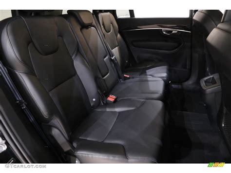 Charcoal Interior 2018 Volvo XC90 T5 AWD Photo #142735642 | GTCarLot.com