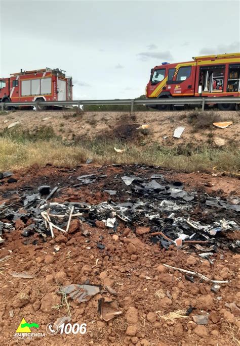 Un Fallecido Tras Accidentarse Una Avioneta En Alc Zar De San Juan