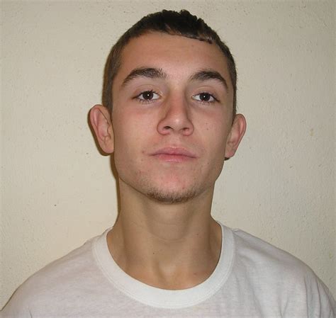 20 Years Old Male Models Picture