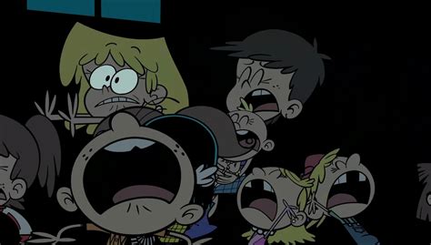 Image S1e01a Everyone Scared Of The Ghostpng The Loud House