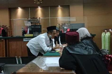 Kades Perempuan Di Lebak Peras Pengusaha Demi Dana Maju Pilkades