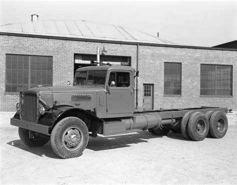 Truck History: International's Emeryville Trucks - IH Goes West Coast, Big Time - Curbside Classic