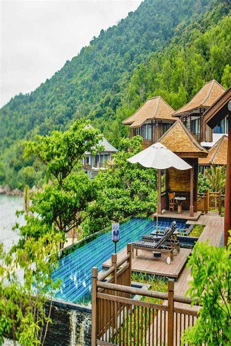 5 Stunning Luxury Resorts In Danang Vietnam Iucn Water