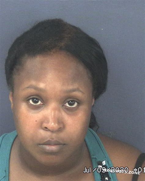 JORDAN RAQUEL MONSHAE 04 10 2024 Gadsden County Mugshots Zone