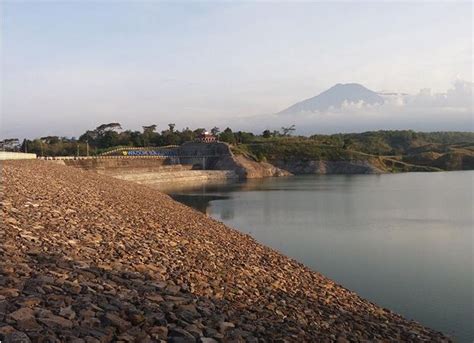 Tak Hanya Kawah Ijen Dan Baluran Tempat Wisata Di Banyuwangi Ini Juga