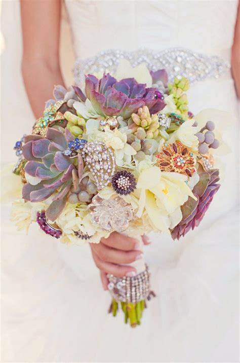 25 Stunning Wedding Bouquets Part 4 Belle The Magazine Wedding