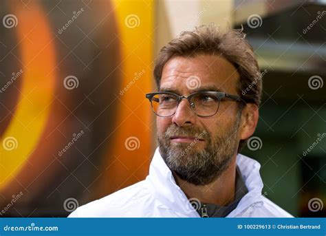 O Treinador Jurgen Klopp Na Harmonia De Semifinal Da Liga Do Europa