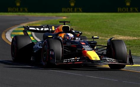 F1 Grand Prix Du Japon Max Verstappen Signe Le Meilleur Temps Lors