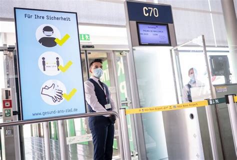 Mit Maske Und Abstand Durchs Terminal Zum Flieger Airliners De