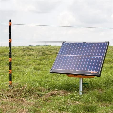 S400 Solar Fence Energizer Electric Fence Canada